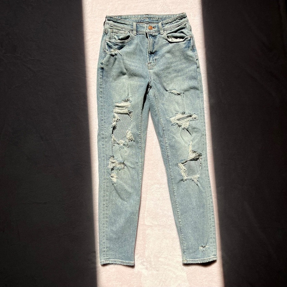 American Eagle high waisted mom jeans 0 Regular